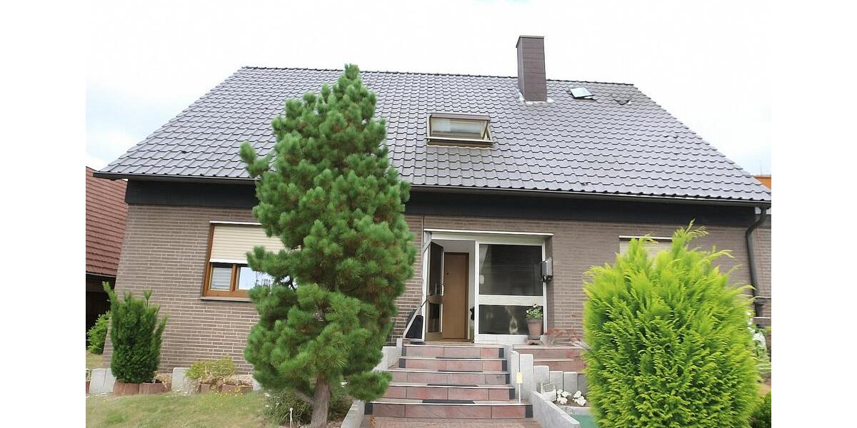 Einfamilienhaus Essen Stadtbezirk VII - 11 Zimmer, 280 m&sup2;, 835.000&euro; | Angebot:27156474