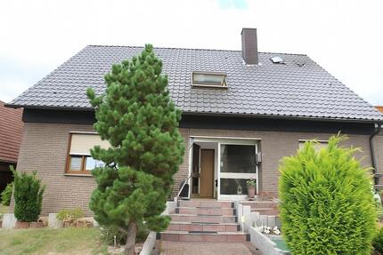 Haus Essen Stadtbezirk VII - 11 Zimmer, 280 m&sup2;, 835.000&euro; | Angebot:27156474