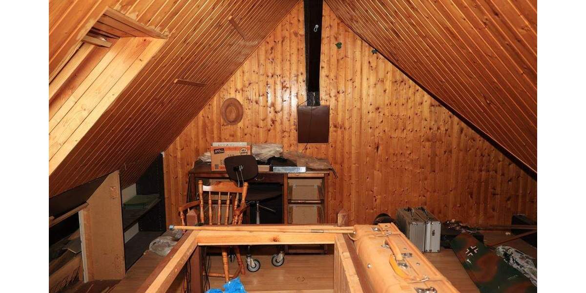 Reihenmittelhaus Duisburg Hochemmerich - 4 Zimmer, 72 m&sup2;, 122.000&euro; | Angebot:23335968