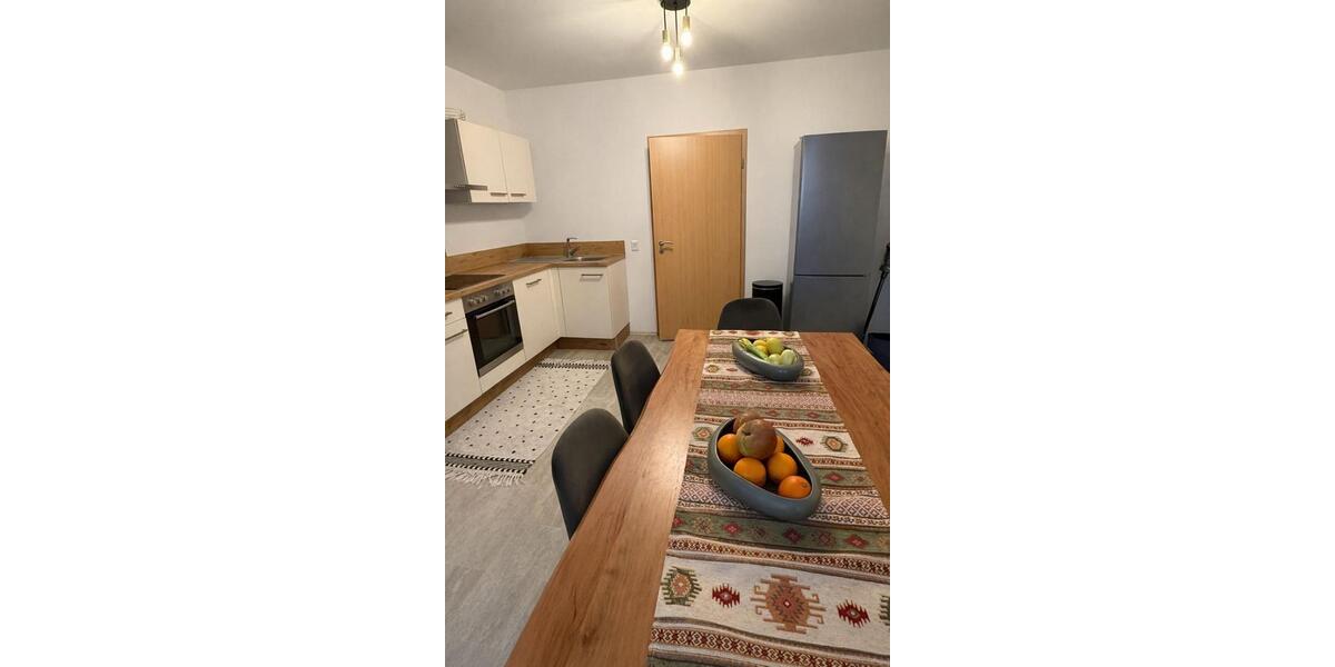 Dachgeschoßwohnung Gelsenkirchen Gelsenkirchen-Mitte - 3 Zimmer, 90 m&sup2;, 700&euro; | Angebot:25148840