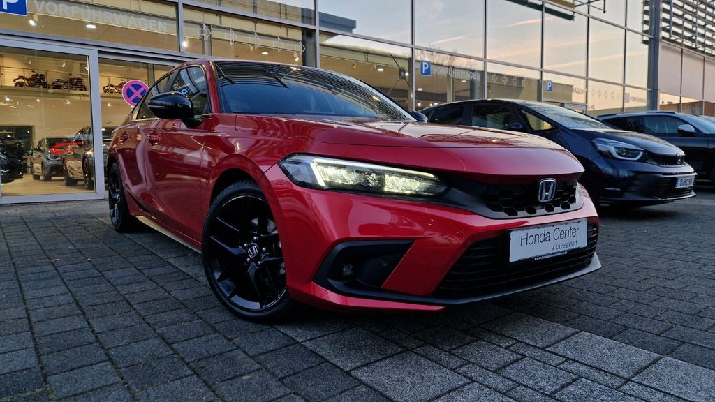 Honda Civic 13.900 km 28.980 &euro; Düsseldorf 40233