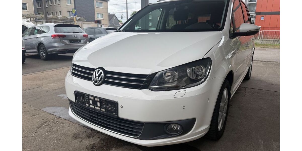 VW Touran 87.000 km 9.990 &euro; Mülheim/Ruhr 45475