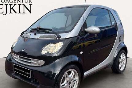 Smart forTwo 114.322 km 2.790 € Krefeld 47803