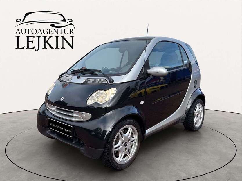Smart forTwo 114.322 km 2.790 € Krefeld 47803