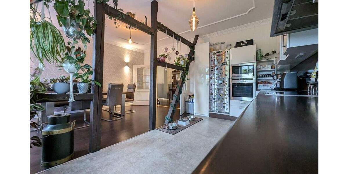 Etagenwohnung Duisburg Mittelmeiderich - 5 Zimmer, 132 m&sup2;, 199.900&euro; | Angebot:25630246