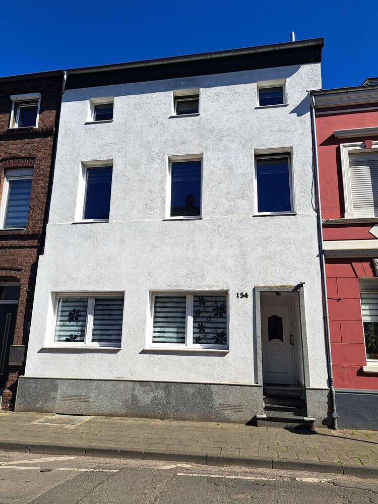 Haus zum Kaufen in Mönchengladbach 495.000 € 270 m²