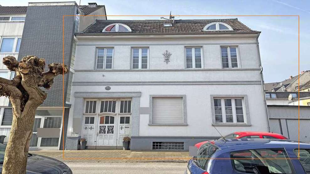 Haus zum Kaufen in Krefeld 250.000 € 316 m²