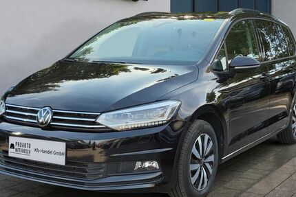 VW Touran 43.900 km 30.499 € Meerbusch 40668