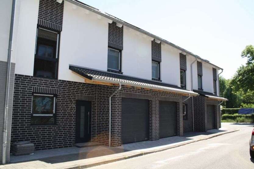 Haus zum Kaufen in Duisburg 549.000 € 184 m²