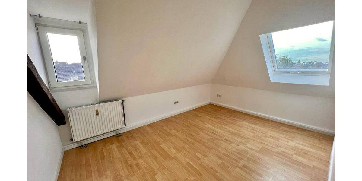 Etagenwohnung Essen Haarzopf - 3 Zimmer, 60 m&sup2;, 670&euro; | Angebot:25370982