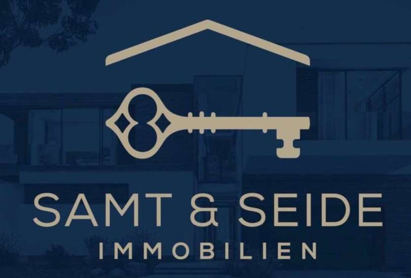 Haus zum Kaufen in Krefeld 598.000 € 456.72 m²