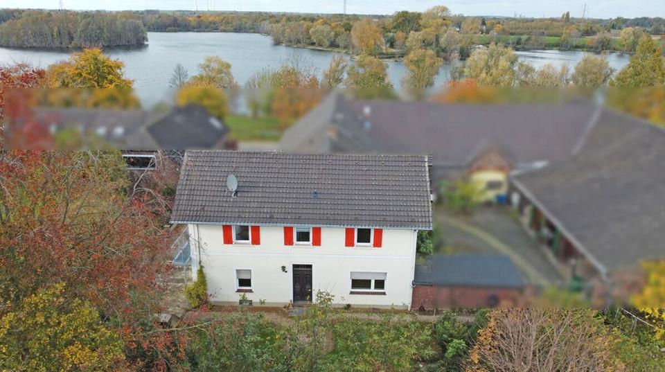 Bauernhaus, Landhaus Duisburg Baerl - 8 Zimmer, 275 m&sup2;, 450.000&euro; | Angebot:27023421