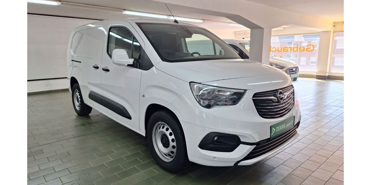 Opel Combo 64.511 km 15.990 &euro; Gelsenkirchen 45899