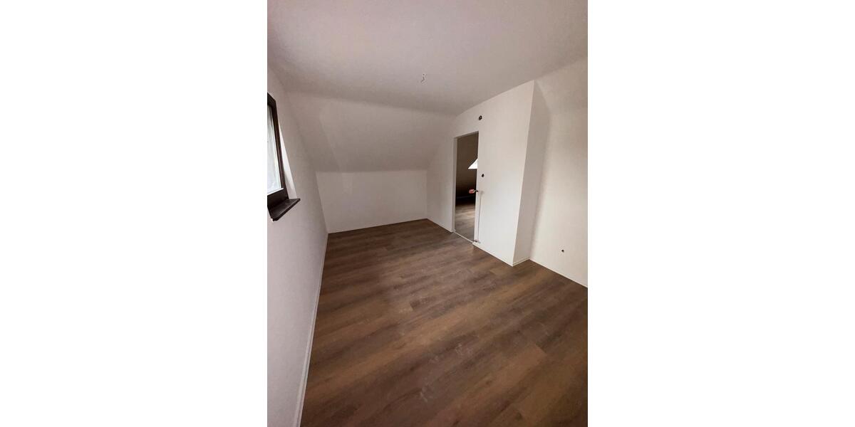 Doppelhaushälfte Oberhausen Alstaden - 4 Zimmer, 130 m&sup2;, 389.000&euro; | Angebot:25125124