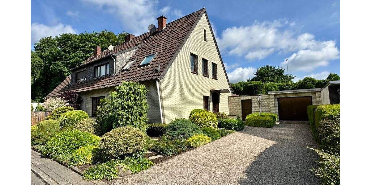 Doppelhaushälfte Duisburg Bergheim - 7 Zimmer, 149 m&sup2;, 379.000&euro; | Angebot:24782879