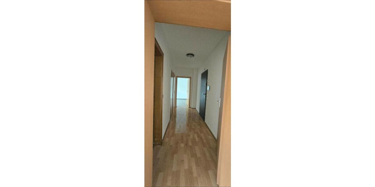 Etagenwohnung Duisburg Mittelmeiderich - 2 Zimmer, 60 m&sup2;, 690&euro; | Angebot:25395125