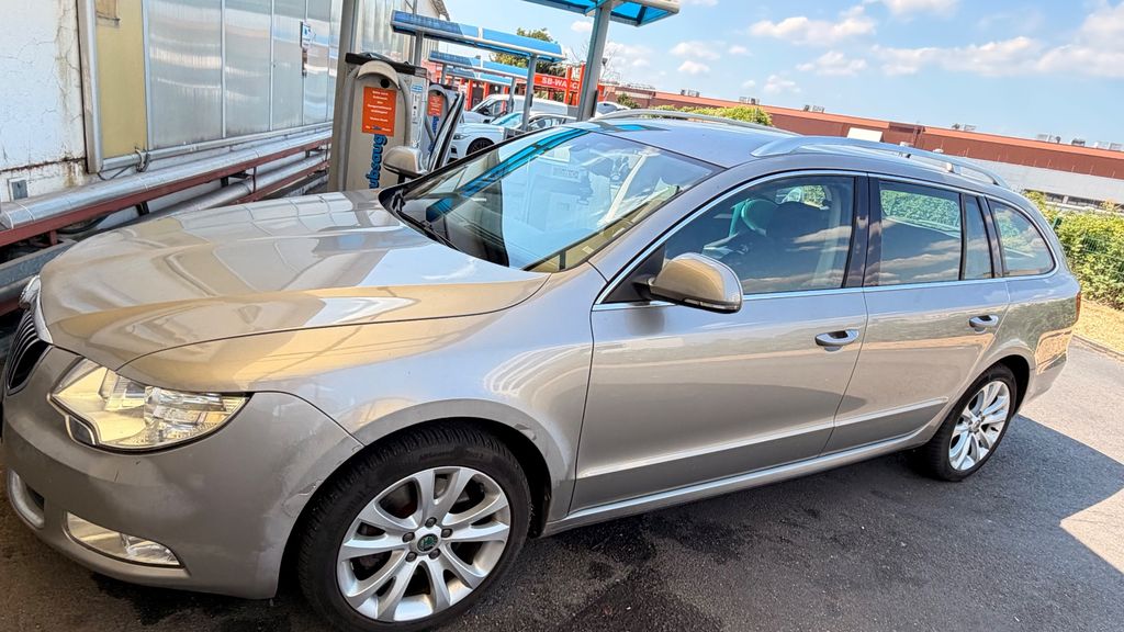 Skoda Superb 154.000 km 4.800 &euro; Essen 45139