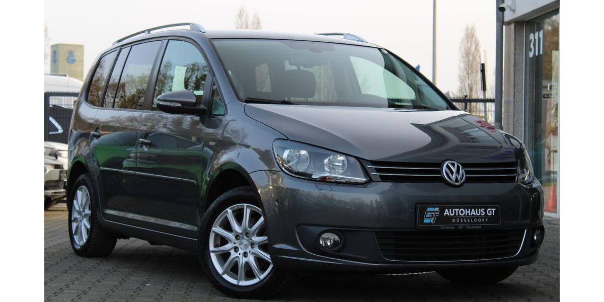 VW Touran 156.658 km 12.999 &euro; Düsseldorf 40625