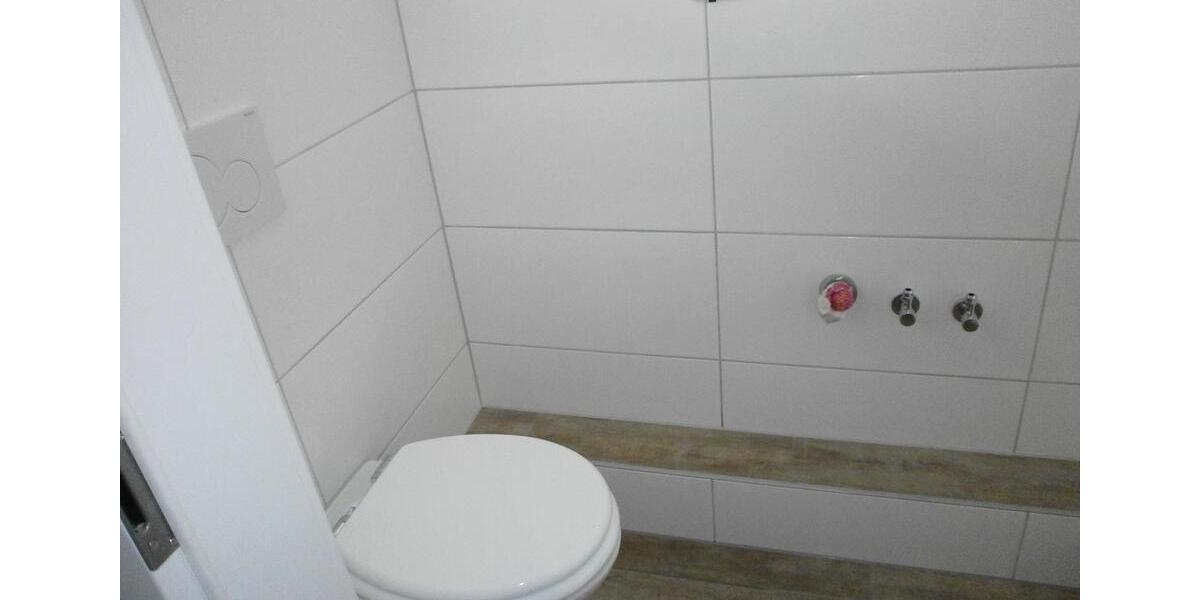 Etagenwohnung Neuss - 3 Zimmer, 83 m&sup2;, 358.500&euro; | Angebot:27029627