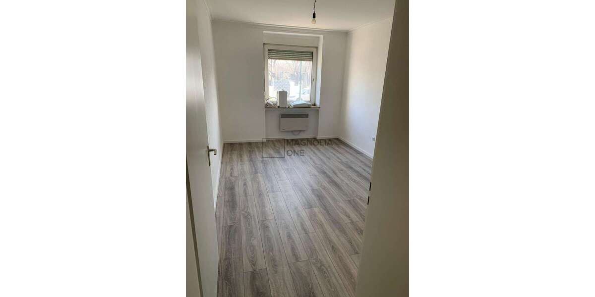 Etagenwohnung Essen Frillendorf - 3 Zimmer, 67 m&sup2;, 82.500&euro; | Angebot:26884116