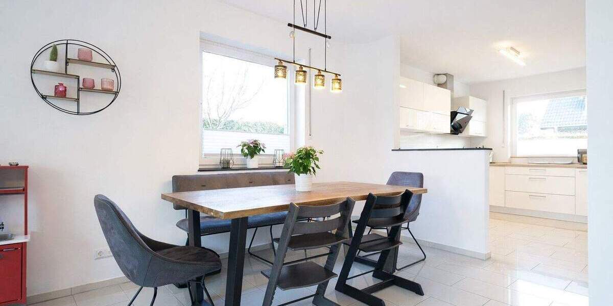 Doppelhaushälfte Krefeld / Fischeln Fischeln - 5 Zimmer, 136 m&sup2;, 610.000&euro; | Angebot:25629961