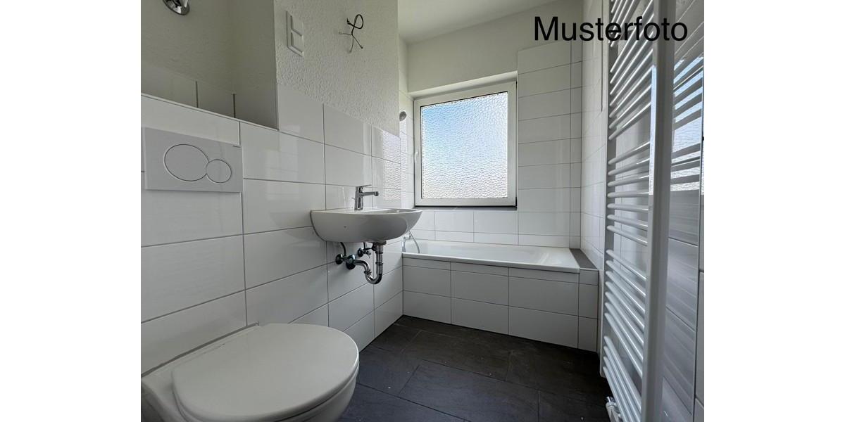 Etagenwohnung Bochum Günnigfeld - 3 Zimmer, 62 m&sup2;, 590&euro; | Angebot:25425094