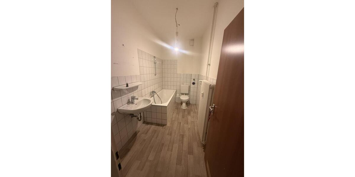 Erdgeschoßwohnung Duisburg Hamborn - 3.5 Zimmer, 70 m&sup2;, 435&euro; | Angebot:26337235