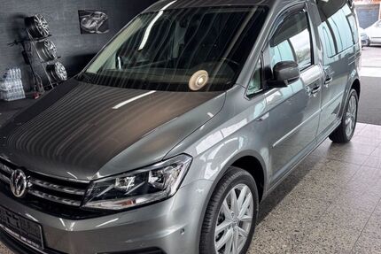VW Caddy 88.600 km 23.750 &euro; Oberhausen 46145
