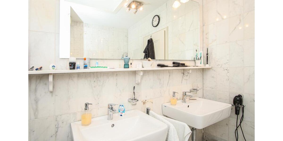 Bungalow Erkrath - 4 Zimmer, 165 m&sup2;, 2.200&euro; | Angebot:25053119