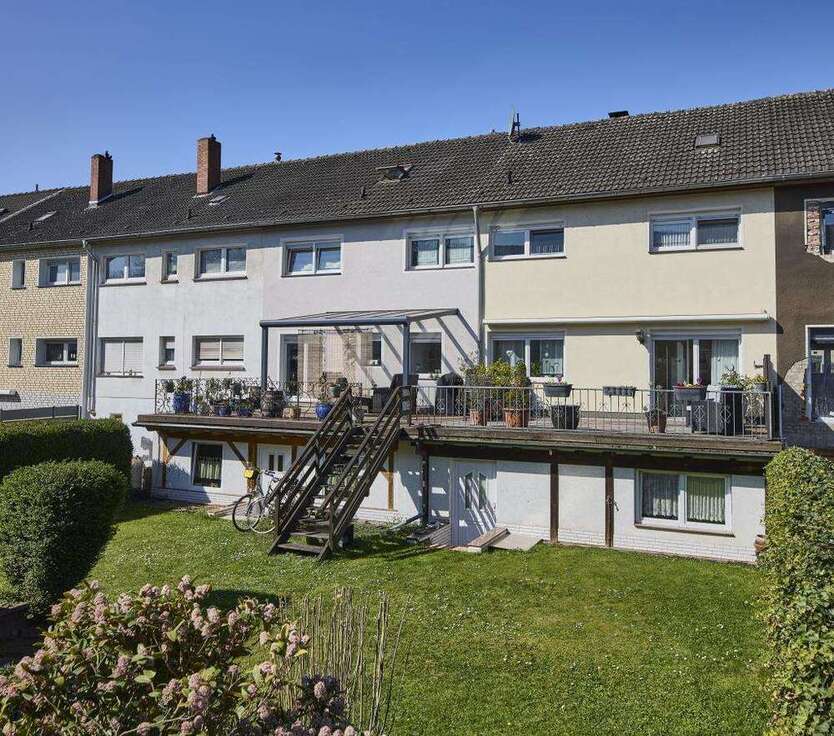 Haus zum Kaufen in Duisburg 250.000 € 144 m²