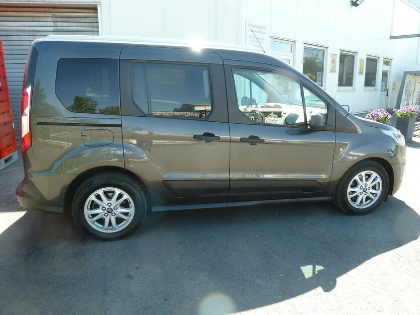 Ford Tourneo Connect Komb1.5 d. Klima Navi Alu Standh. 165.000 km 12.900 € Ratingen 40885