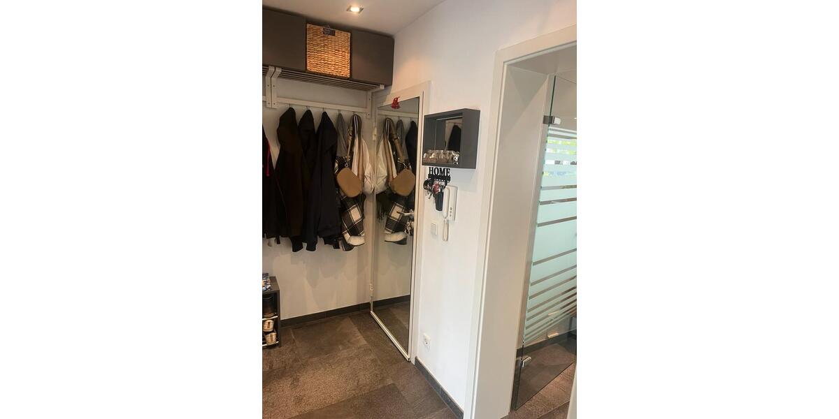 Erdgeschoßwohnung Krefeld Gellep-Stratum - 3 Zimmer, 70 m&sup2;, 220.000&euro; | Angebot:26412229