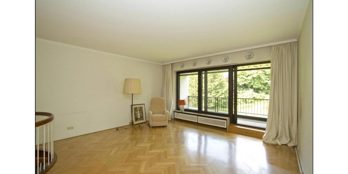Maisonettenwohnung Düsseldorf Düsseltal - 4 Zimmer, 170 m&sup2;, 930.000&euro; | Angebot:26414875