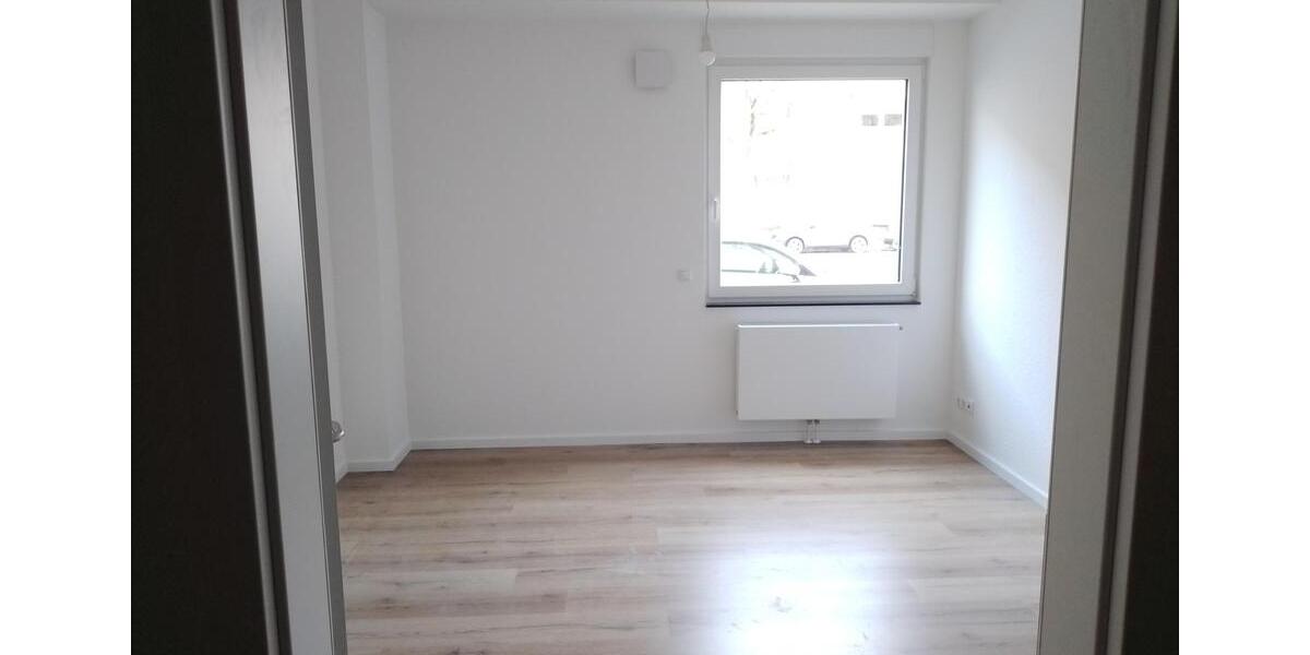 Erdgeschoßwohnung Düsseldorf Düsseltal - 4.5 Zimmer, 185 m&sup2;, 1.950&euro; | Angebot:26117423
