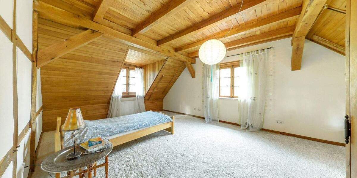 Mehrfamilienhaus, Wohnhaus Ratingen Homberg - 8 Zimmer, 220 m&sup2;, 990.000&euro; | Angebot:24825897