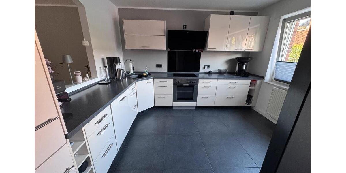 Reihenhaus Willich - 6 Zimmer, 180 m&sup2;, 630.000&euro; | Angebot:27016283