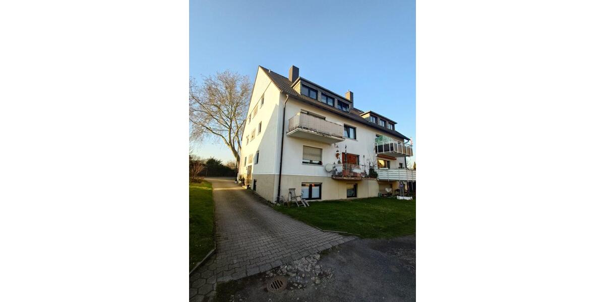 Provisionsfrei* Mehrfamilienhaus mit 4 Garagen in guter Lage - Mehrfamilienhaus, Wohnhaus Essen Stadtbezirk VIII | Angebot:25999211