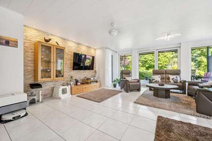 Haus Voerde (Niederrhein) - 9 Zimmer, 237 m&sup2;, 875.000&euro; | Angebot:27222546