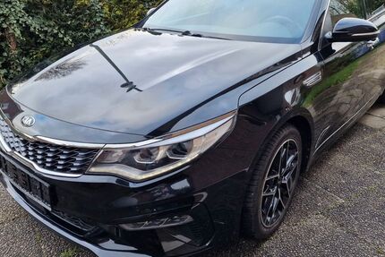 Kia Optima 170.230 km 14.900 &euro; Wesel 46483