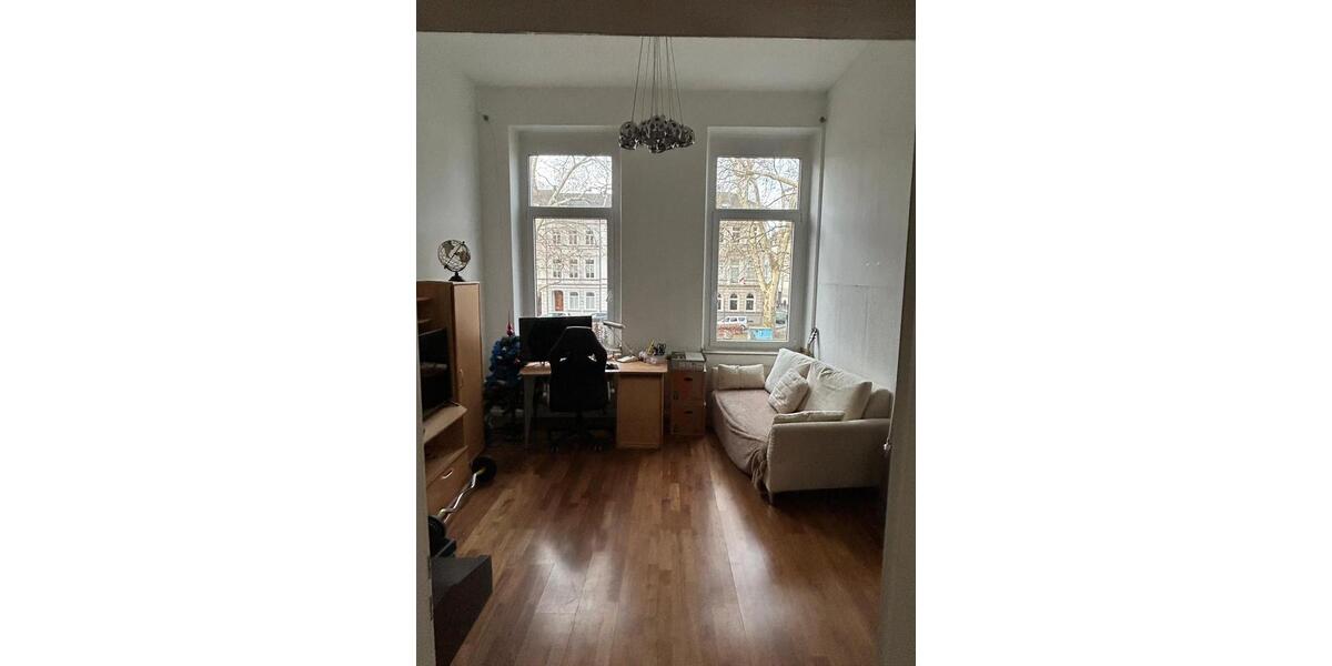 Etagenwohnung Krefeld Cracau - 2 Zimmer, 45 m&sup2;, 560&euro; | Angebot:25547495