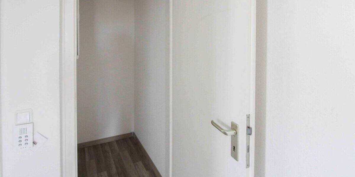 Etagenwohnung Duisburg Rumeln-Kaldenhausen - 3 Zimmer, 74 m&sup2;, 165.000&euro; | Angebot:26143309