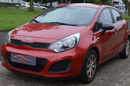 Kia Rio 125.000 km 3.950 &euro; Mülheim 45473