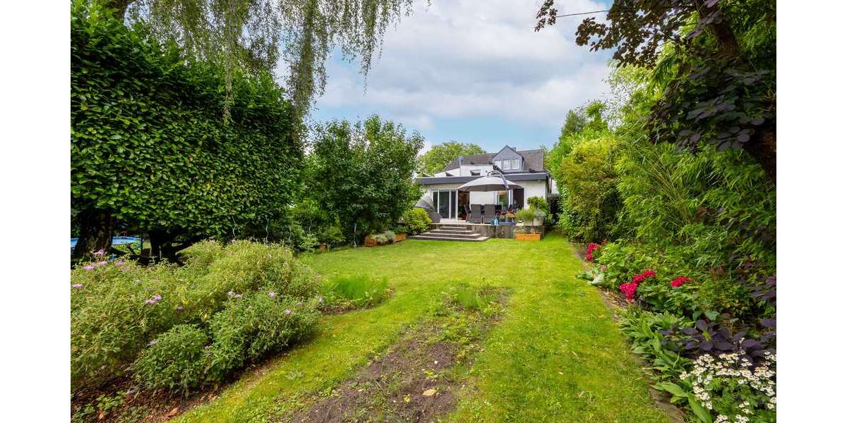 Einfamilienhaus Kaarst - 8 Zimmer, 232 m&sup2;, 589.999&euro; | Angebot:25537292