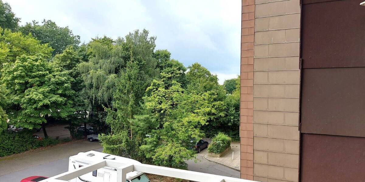 Zentral gelegene 4 Zimmer Wohnung mit Loggia in Essen 4 zimmer