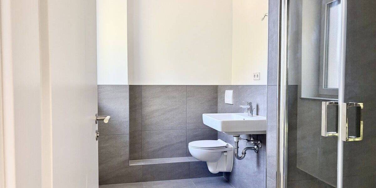 Reihenmittelhaus Hattingen Bredenscheid-Stüter - 3 Zimmer, 135 m&sup2;, 1.693&euro; | Angebot:23986357