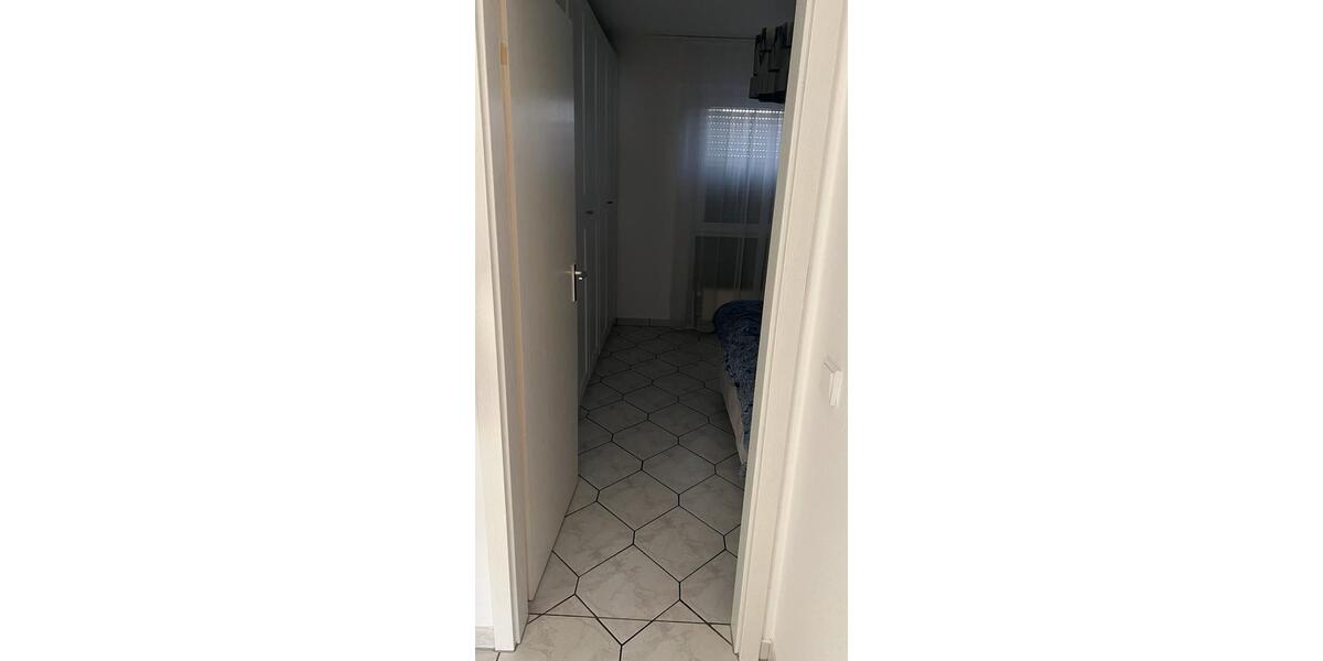 Etagenwohnung Gelsenkirchen - 3.5 Zimmer, 76 m&sup2;, 180.000&euro; | Angebot:26652464