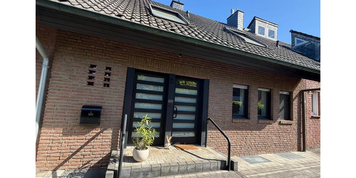 Reihenhaus Neuss Furth-Mitte - 4 Zimmer, 150 m&sup2;, 590.000&euro; | Angebot:27059284