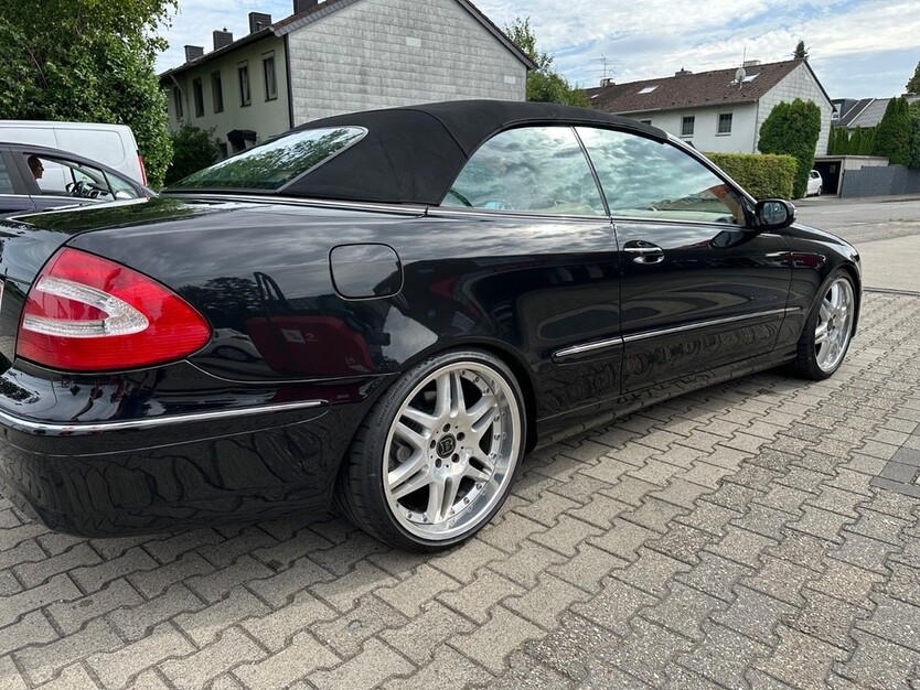 Mercedes-Benz CLK 500 95.800 km 34.999 € Krefeld 47798