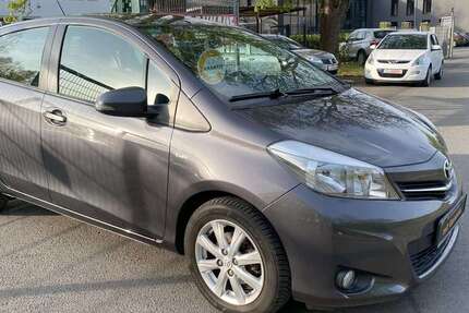 Toyota Yaris 31.290 km 10.950 € Essen 45239