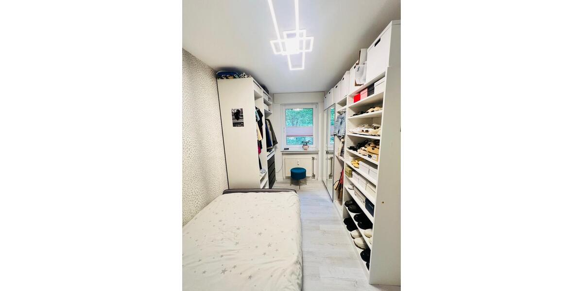 Etagenwohnung Krefeld Gellep-Stratum - 3 Zimmer, 81 m&sup2;, 259.000&euro; | Angebot:25719300